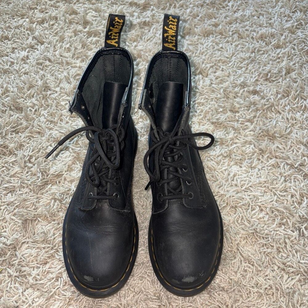 Dr. Martens 1460 Unisex Original Smooth Leather Lace Up Boots - Black, Size 8 US